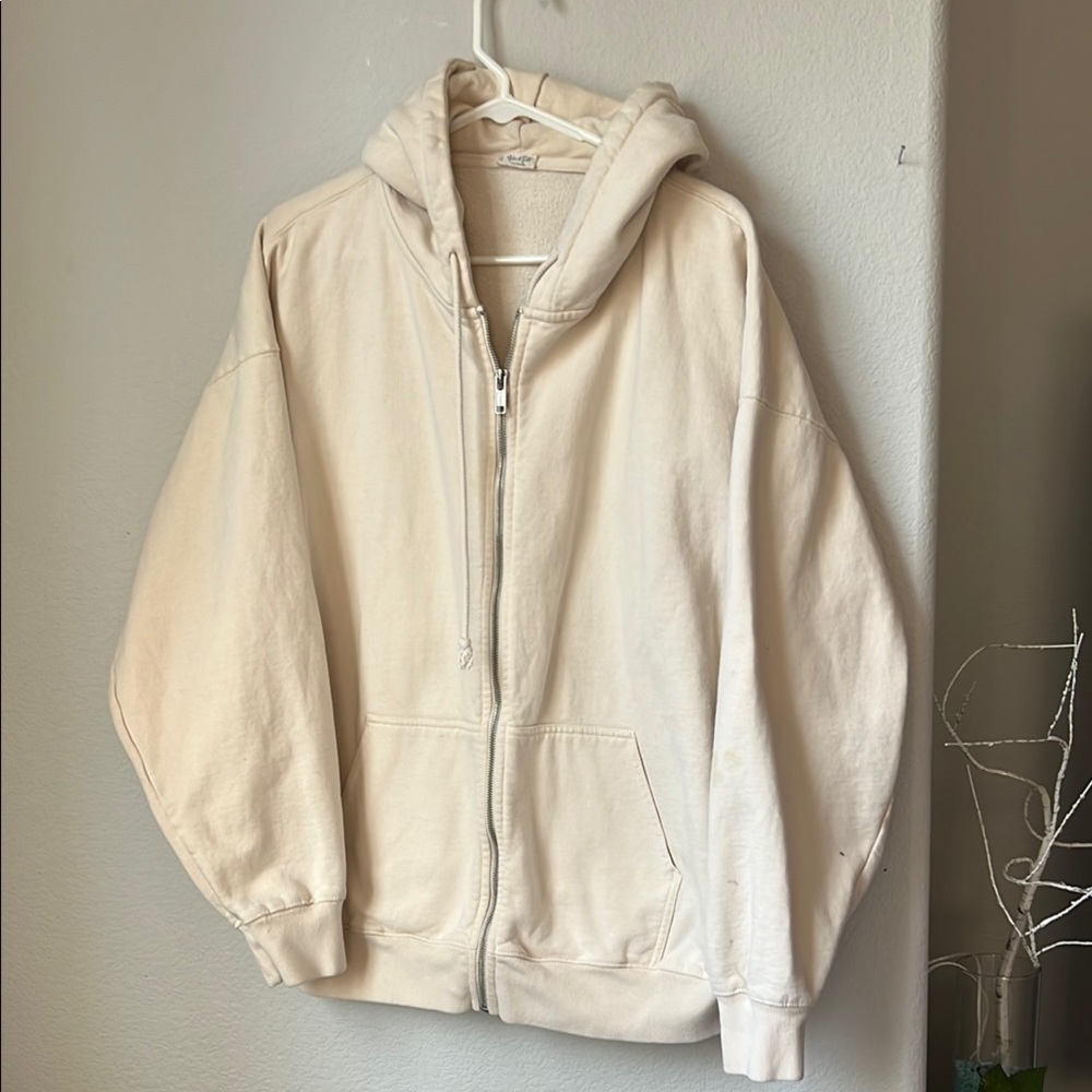 Cream Zip-Up Hoodie brandy mellville John galt fit m